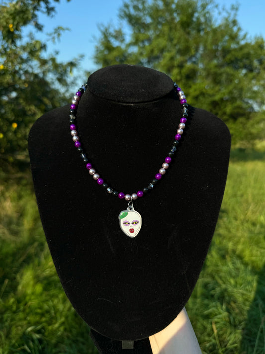 Ghoul beaded purple necklace (var.3)